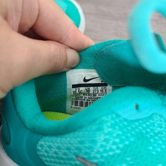Nike kids toddler free rn shoes sz 10.5 - Picture 6 of 6